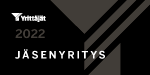 Musta tapahtumatyylinen grafiikka, jossa teksti ”Vuotijät 2022 JÄSENYRITYS” ja kulmikkaita harmaita muotoja mustalla taustalla