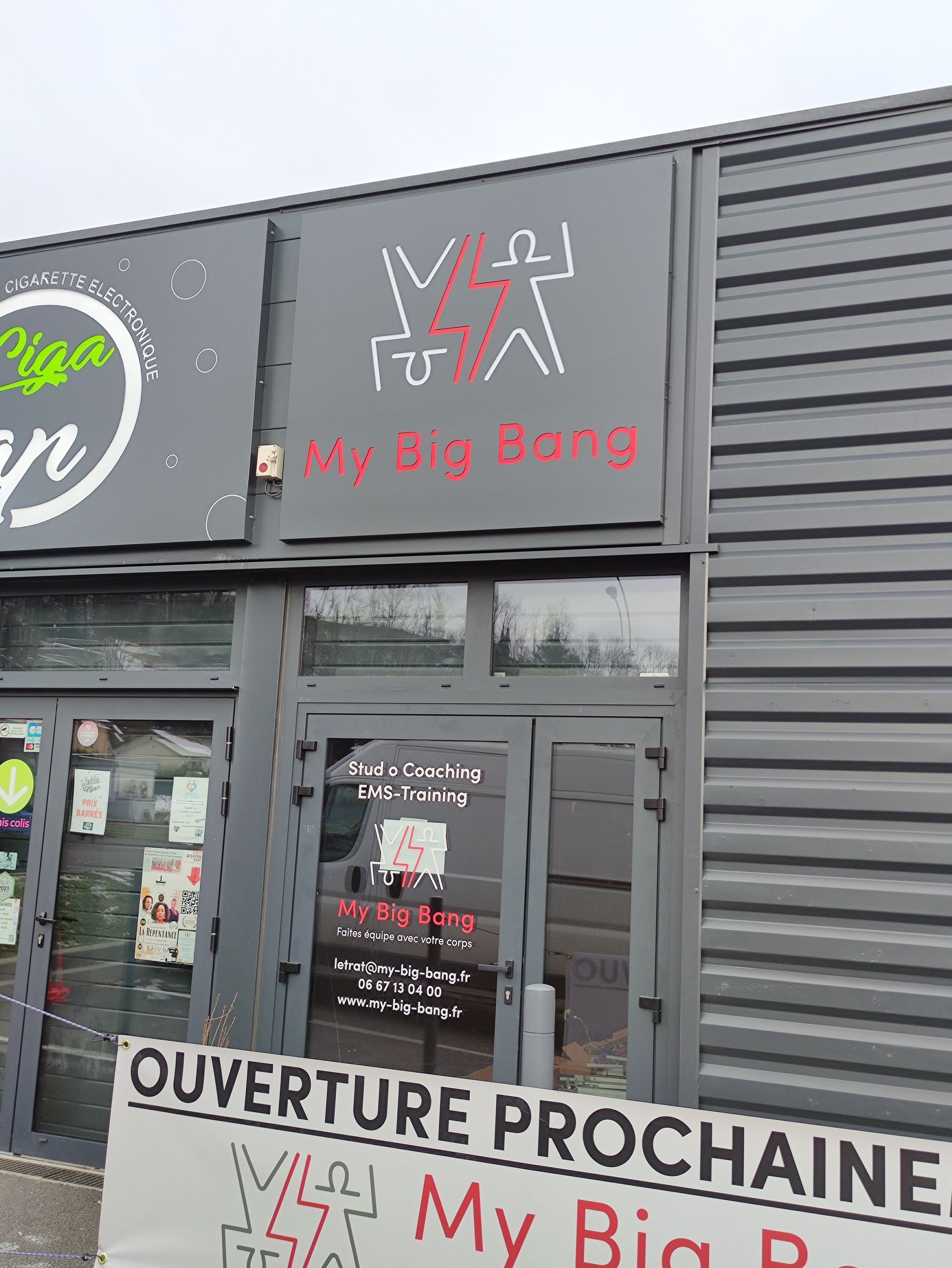 Enseigne lumineuse Saint Etienne et Lyon