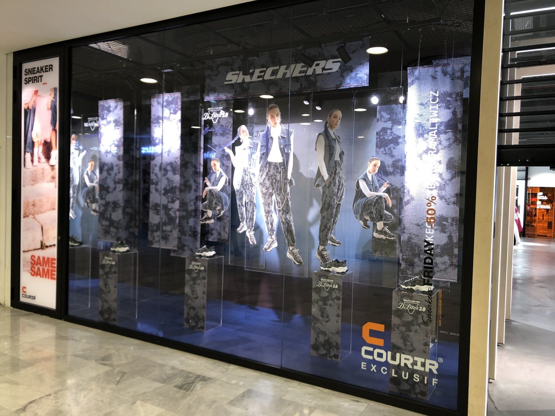 Décoration de vitrine sur mesure chez Séripro