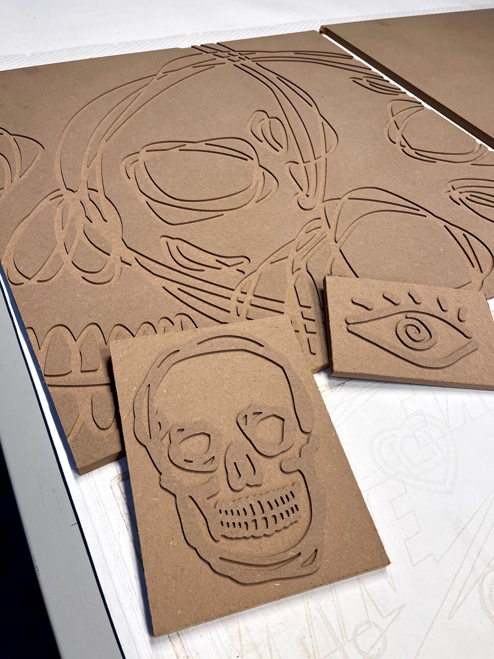 Découpe de précision toute matière et toute épaisseur