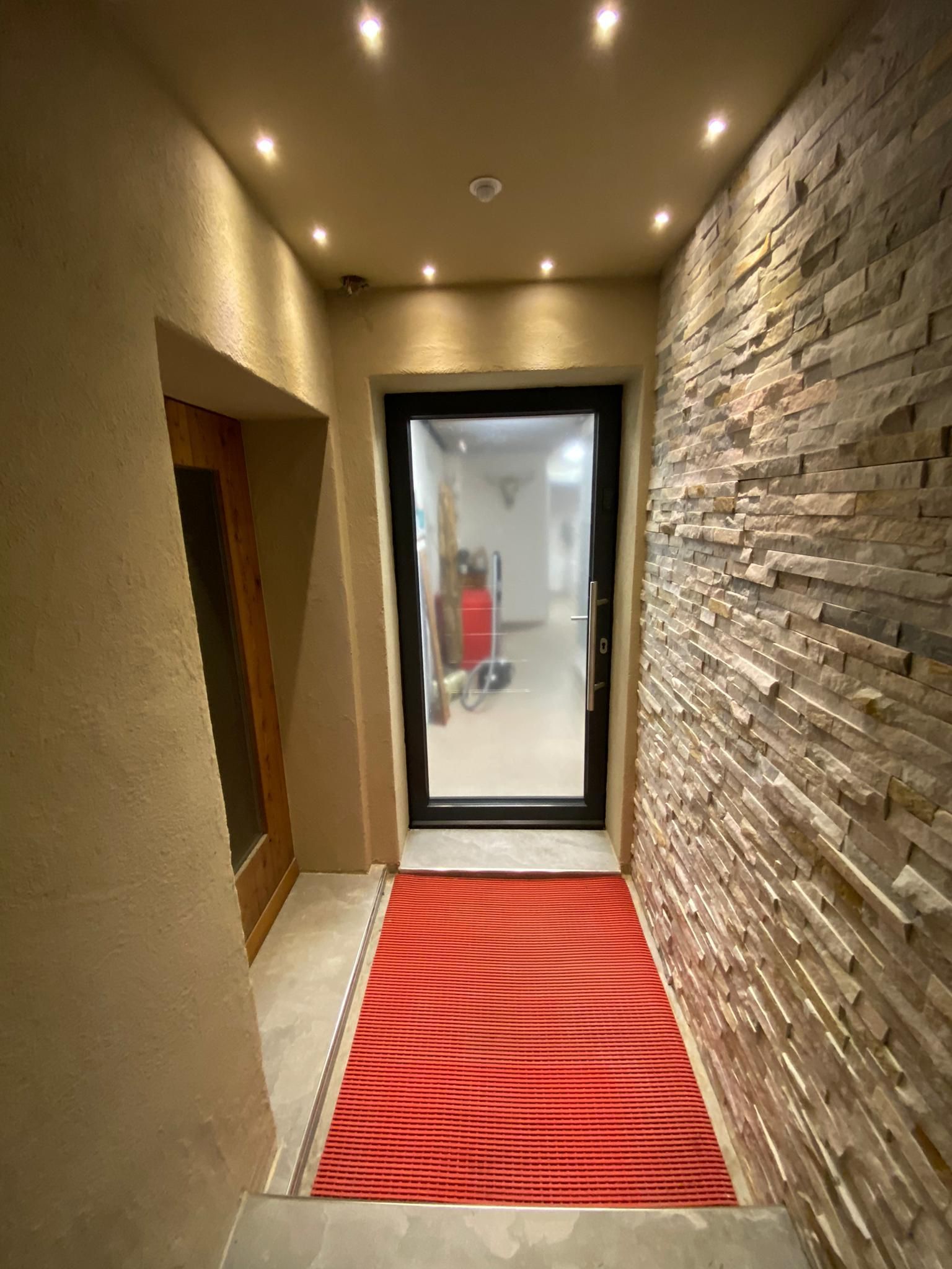 Türen und Treppen - Die Reparaturprofis GmbH - Birrhard