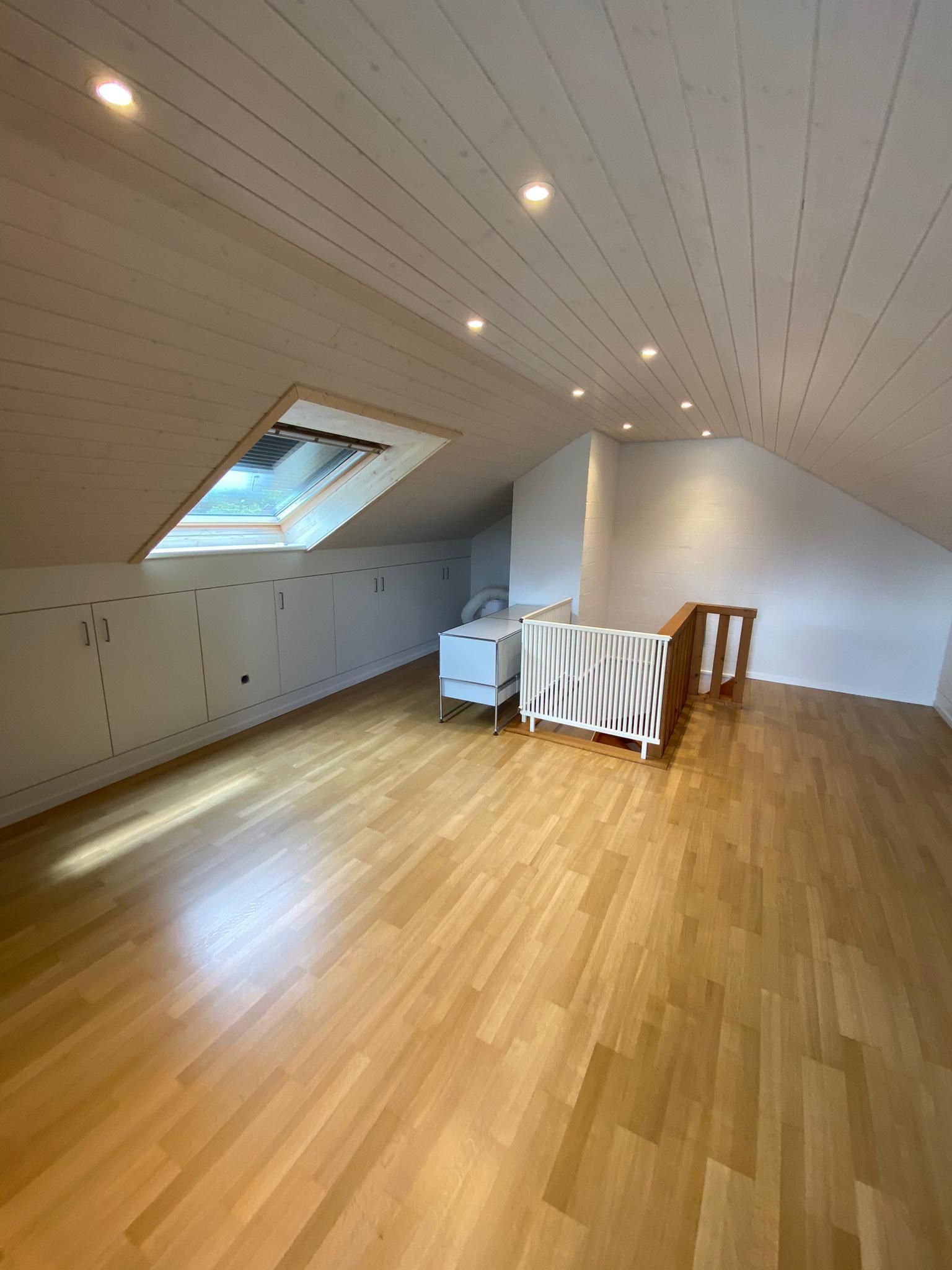 Bodenbeläge - Die Reparaturprofis GmbH - Birrhard