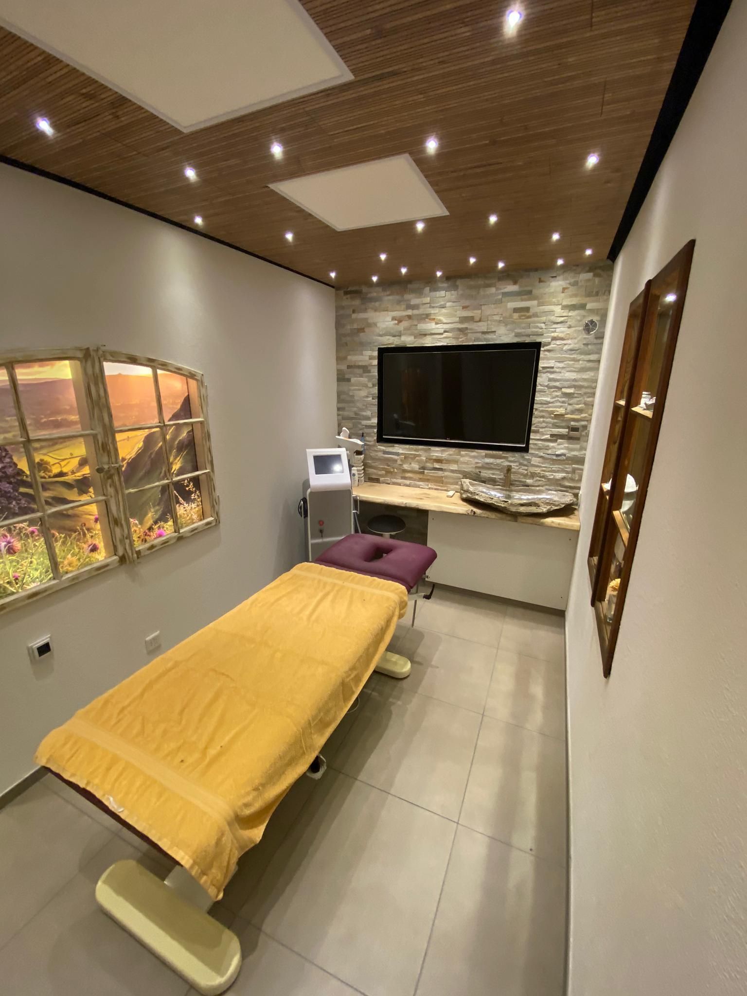 Wandbeläge - Die Reparaturprofis GmbH - Birrhard