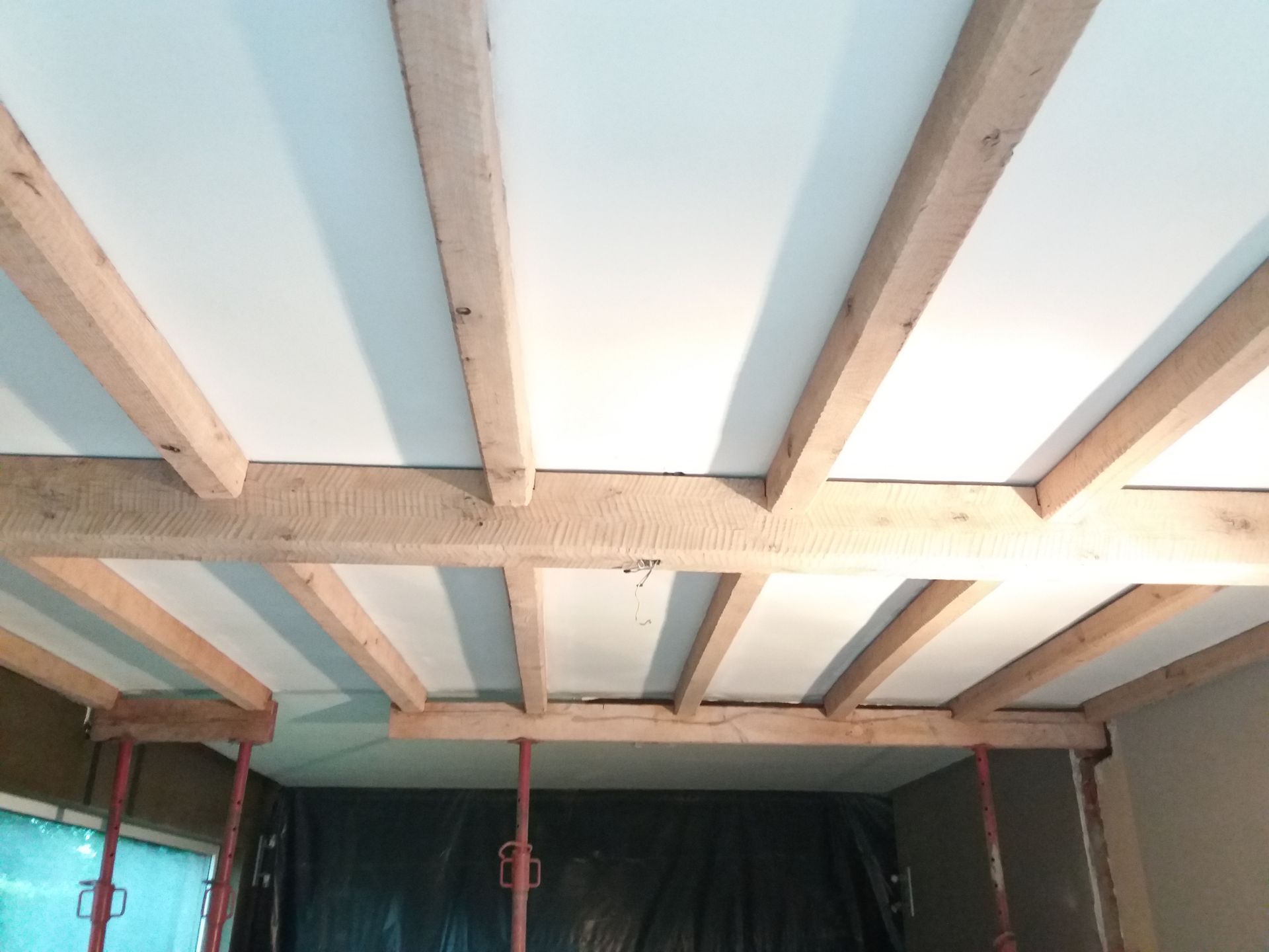 zandstralen balken mechelen