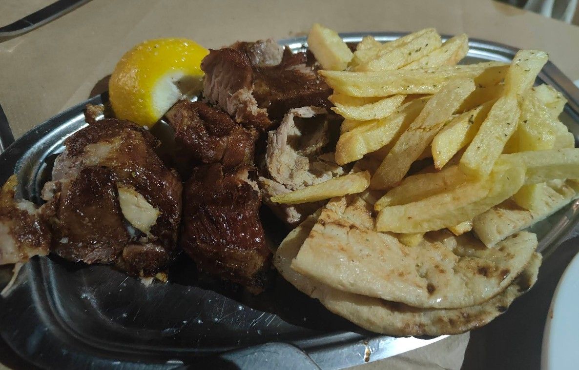 Γεύσεις Αμφιλοχίας Παραδοσιακό Ψητοπωλείο