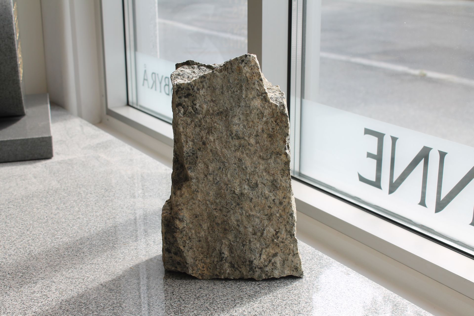 Vaasan Hautakivi & Kaiverrus