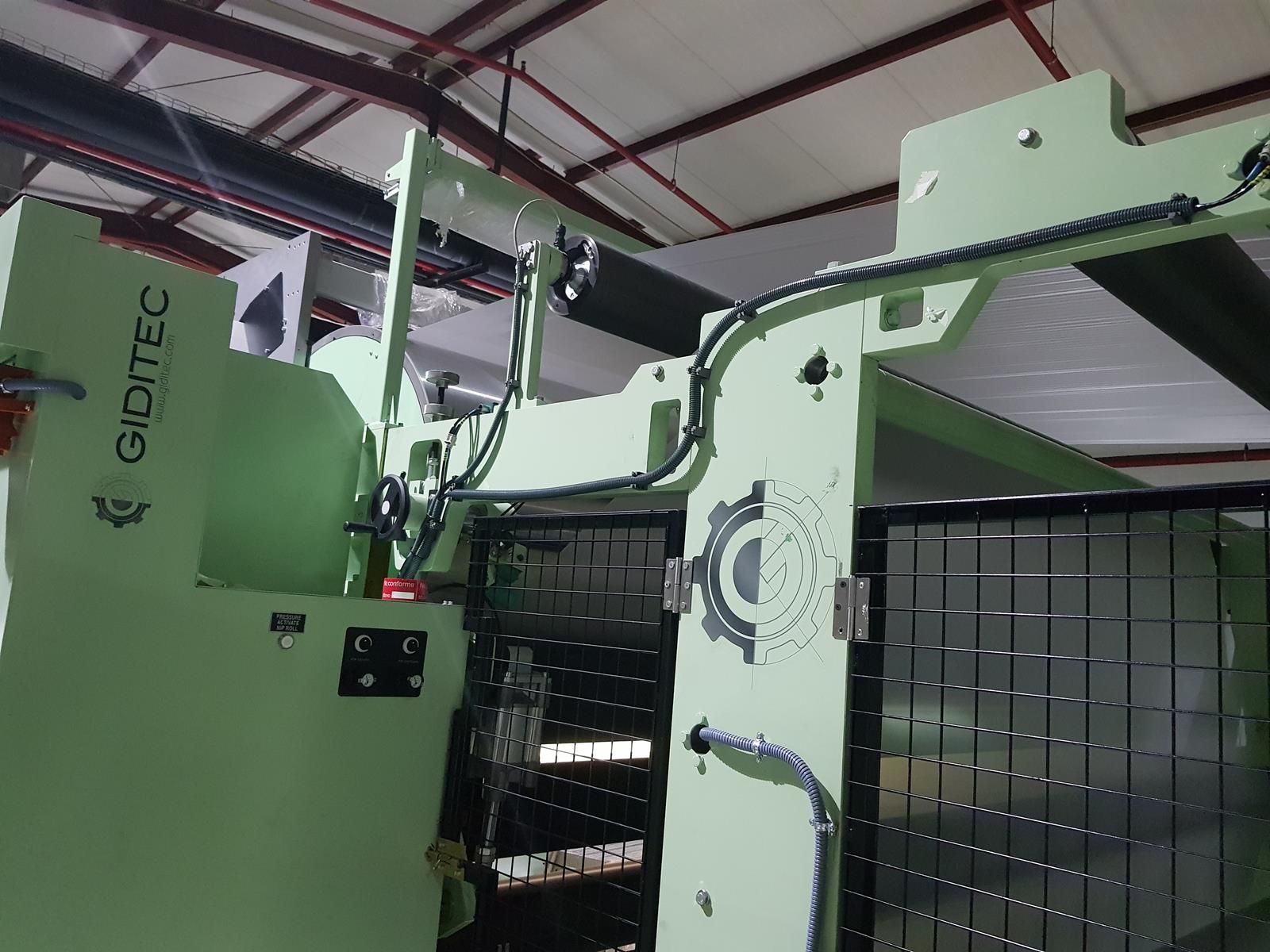 Una máquina verde con la palabra giotec escrita en ella