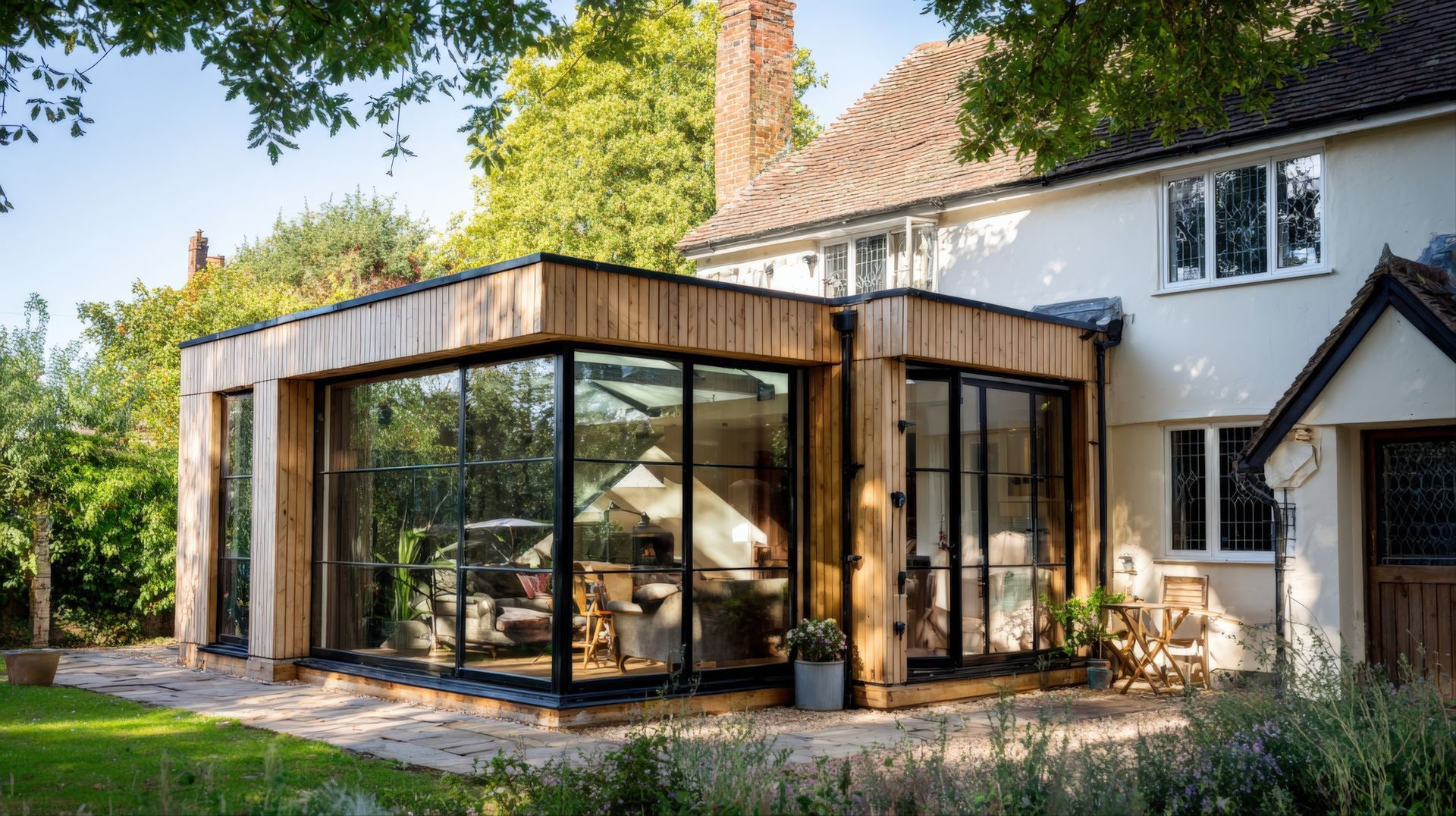 Véranda ajoutée à la façade d'une maison