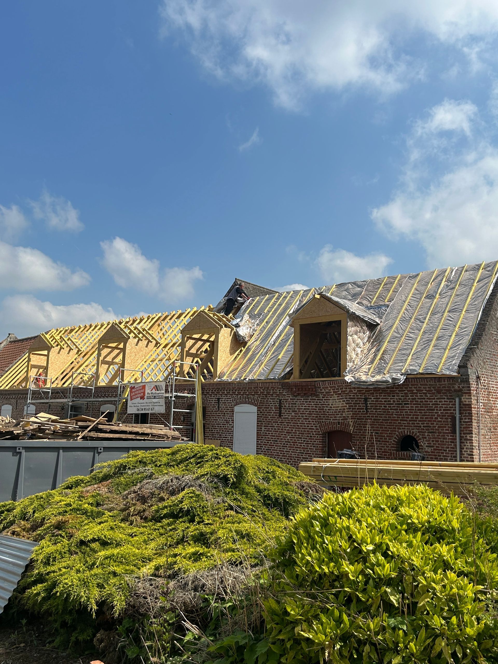 Isolation totale d'une toiture en extérieur