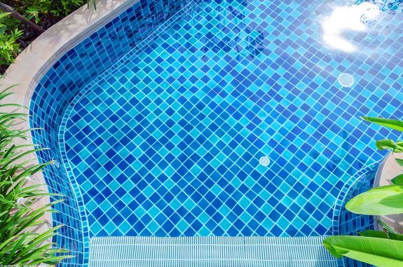 Außenbereiche Schwimmbäder