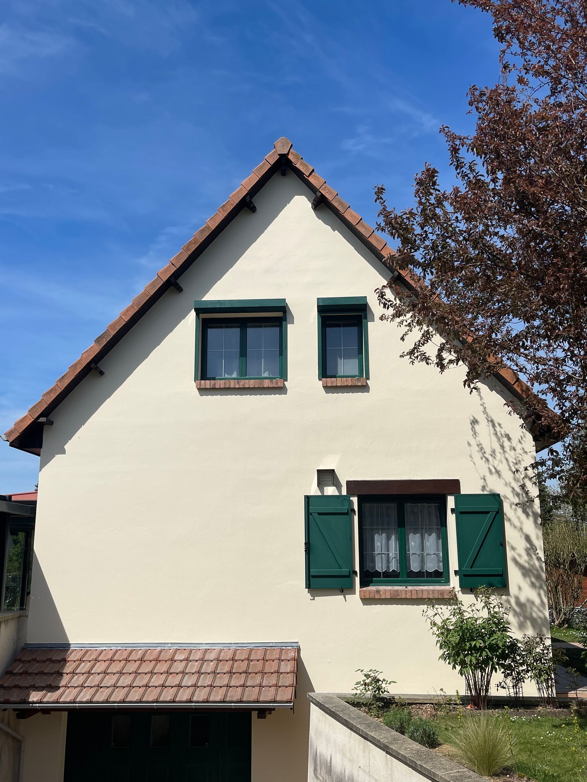 Peinture de façade.