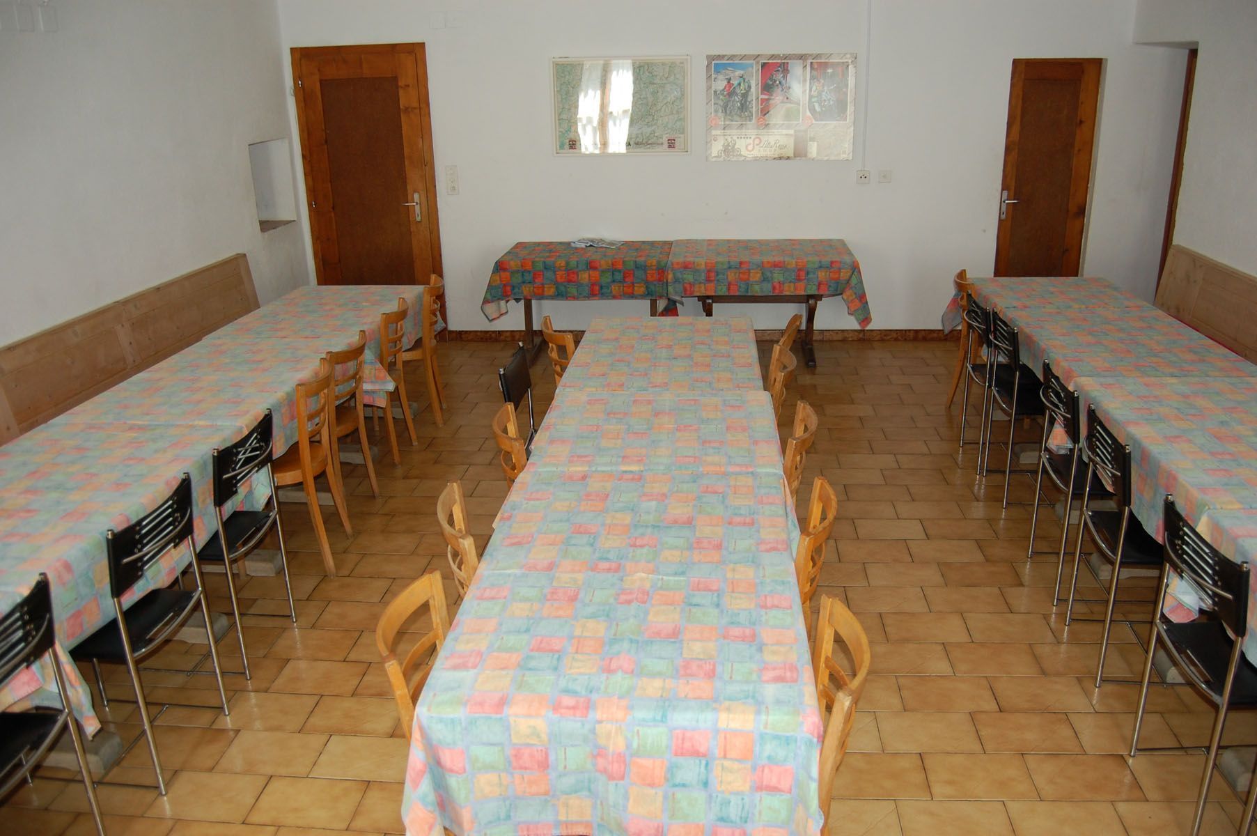 Sala per clienti - Panetteria Pasticceria Ostello Alpina