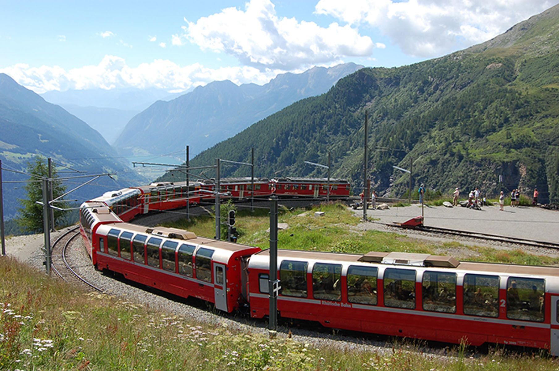 Bernina express - Panetteria Pasticceria Ostello Alpina