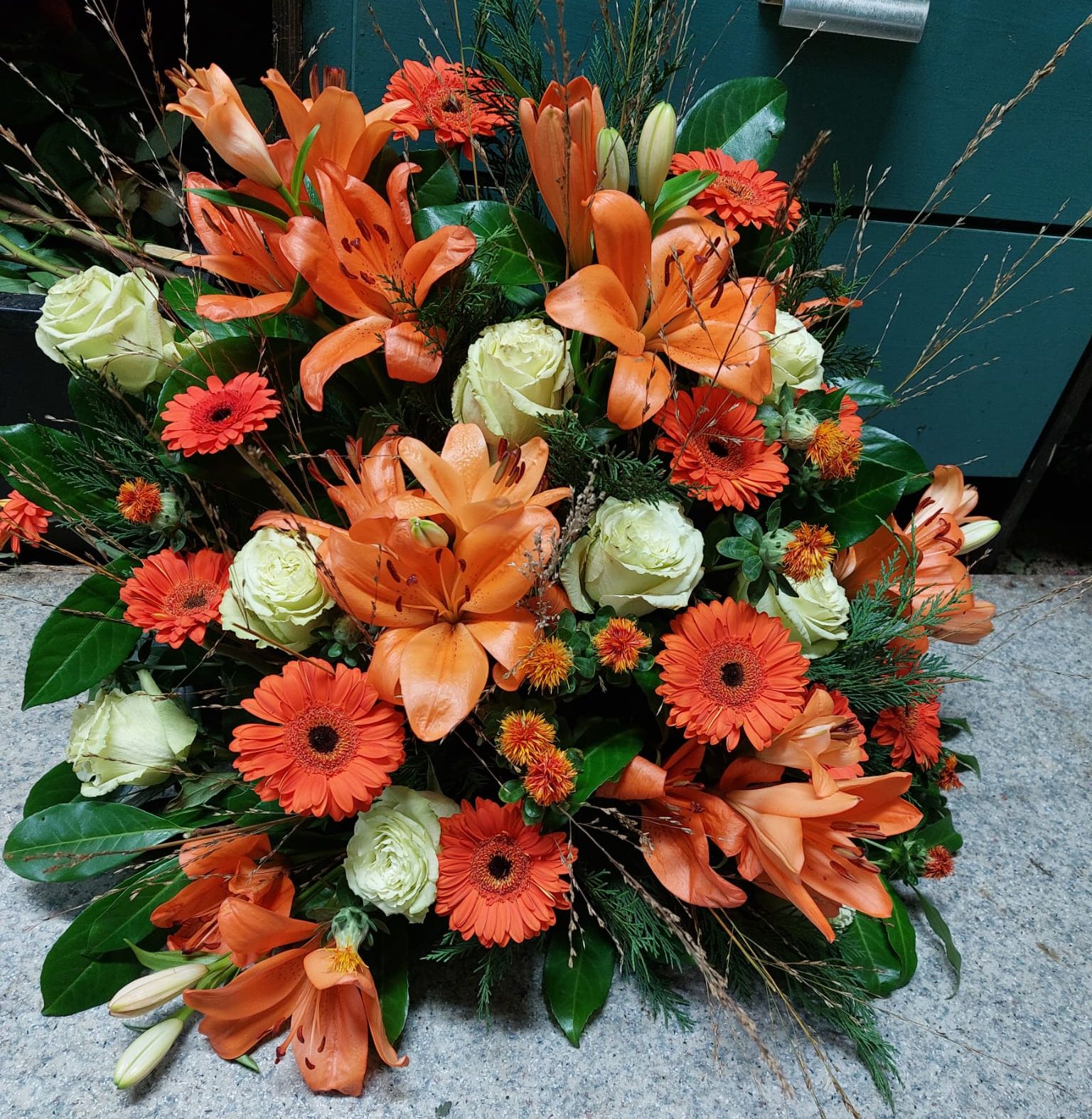 Blumen in einem Beet