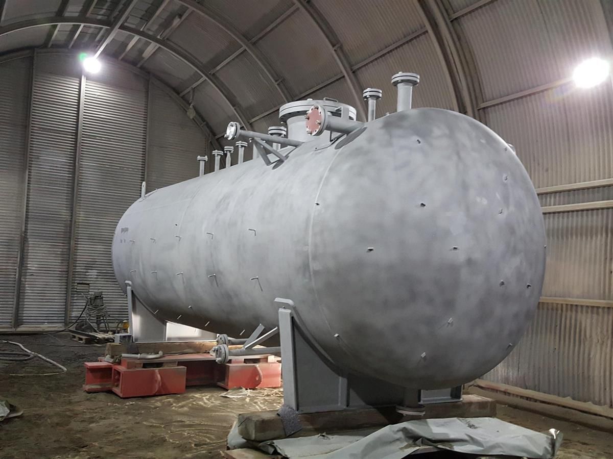 Flüssigtank Foto Nachher - Jürgen Hartwig GmbH Hennef