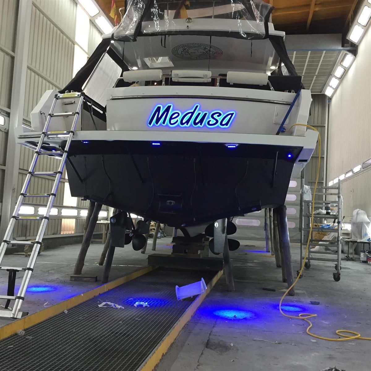 LED Beleuchtung am Boot - Medusa | Jürgen Hartwig Hennef