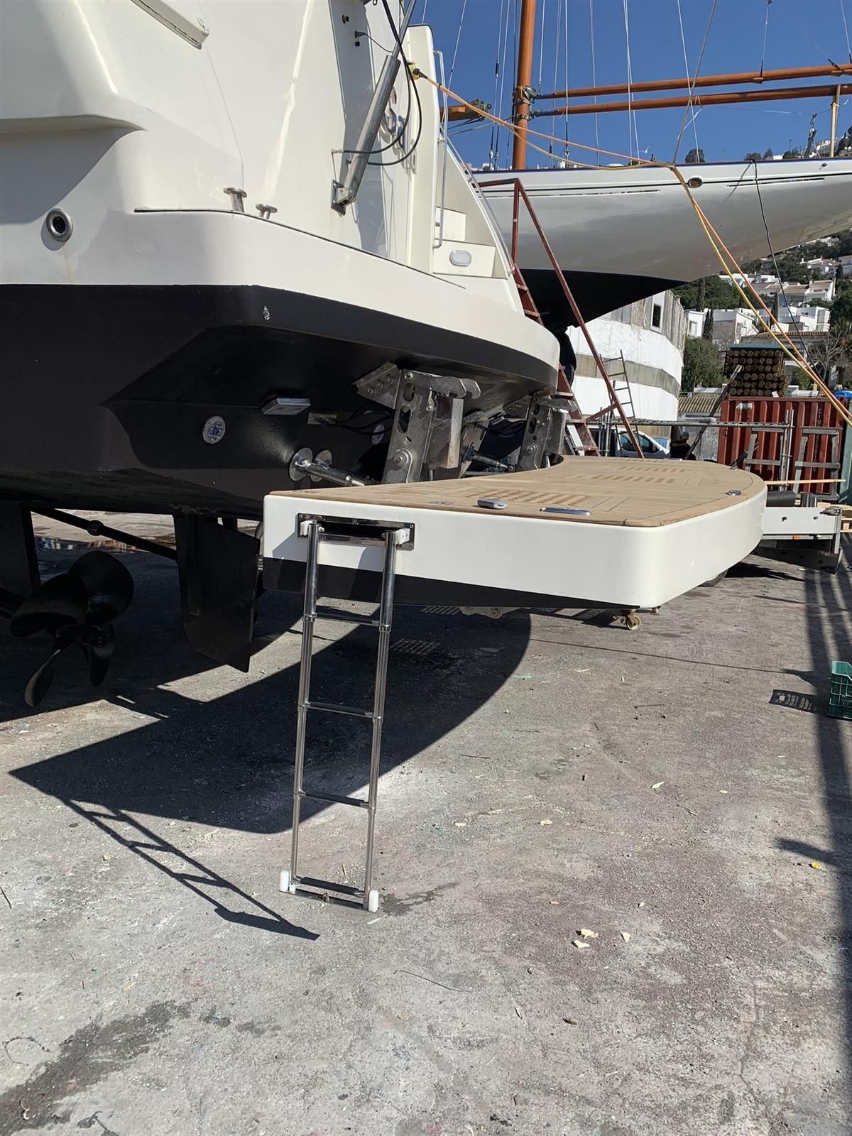 Individueller Bau von Badeplattformen bei Jürgen Hartwig aus Hennef