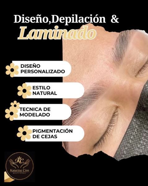 Promoción de diseño, depilación y laminado de cejas con lista de servicios sobre fondo negro.