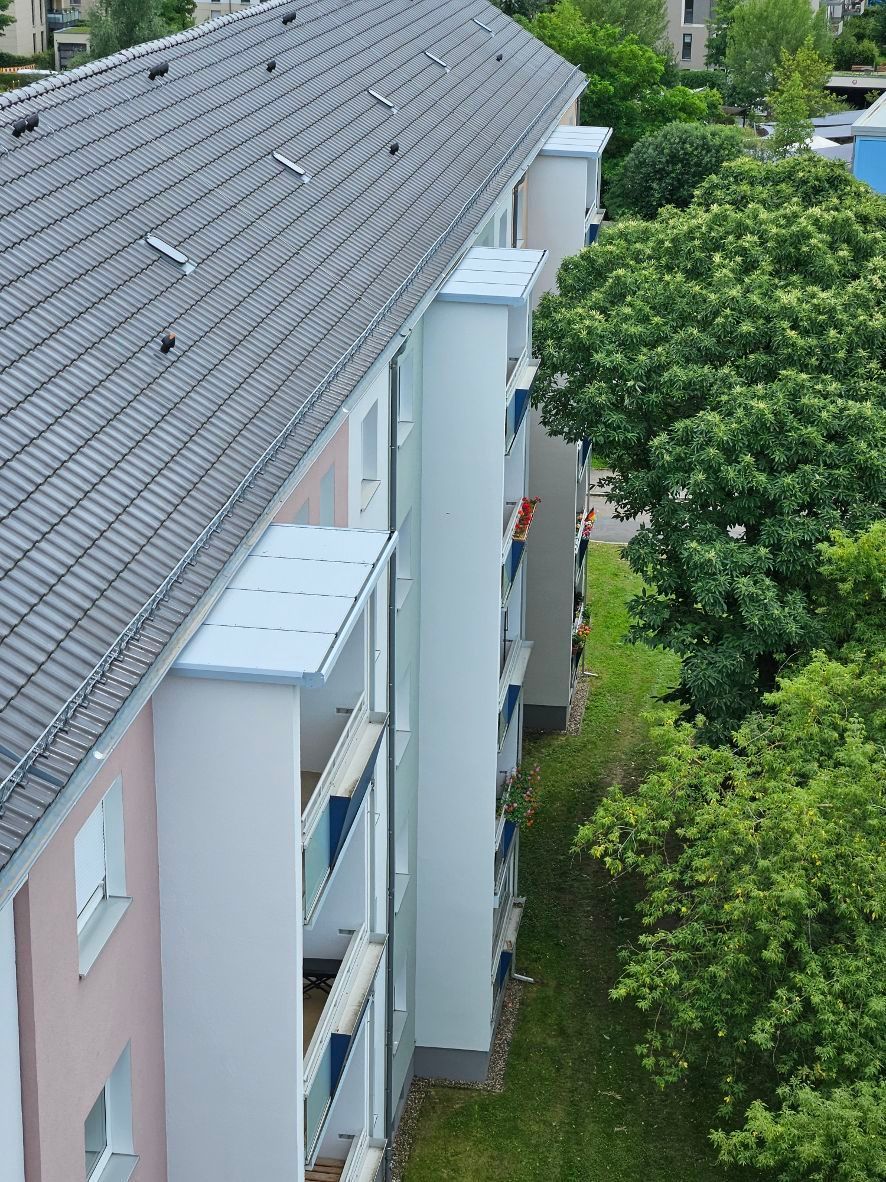 dsh-alu-ueberdachungen-großweitzschen-terrassenueberdachung-carports-markisen-beschattung-wintergarten-referenz-balkonbau-balkonüberdachung-alu-sonderform-garten-und-landchaftsbau-wegebau-pflastern-zaun-und-torbau-dresden-leipzig-chemnitz-in der nähe