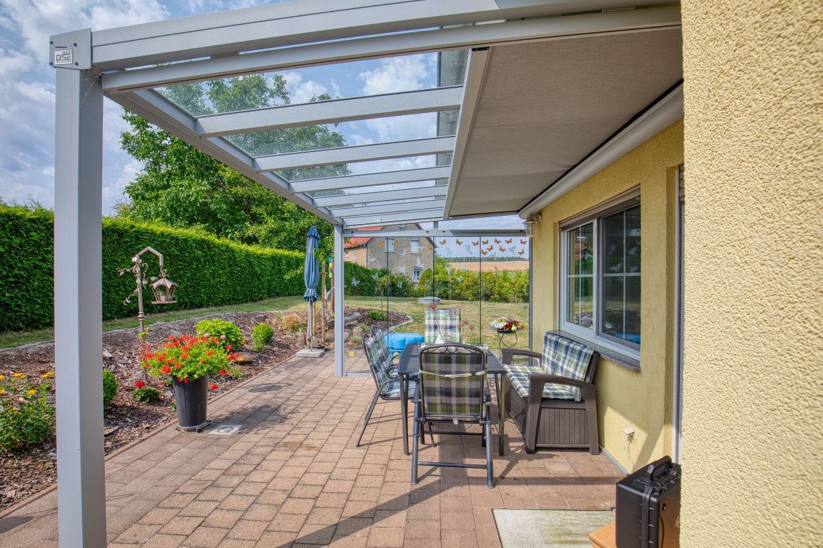 dsh-alu-ueberdachungen-großweitzschen-terrassenueberdachung-carports-markisen-beschattung-wintergarten-referenz-balkonbau-balkonüberdachung-alu-sonderform-garten-und-landchaftsbau-wegebau-pflastern-zaun-und-torbau-dresden-leipzig-chemnitz