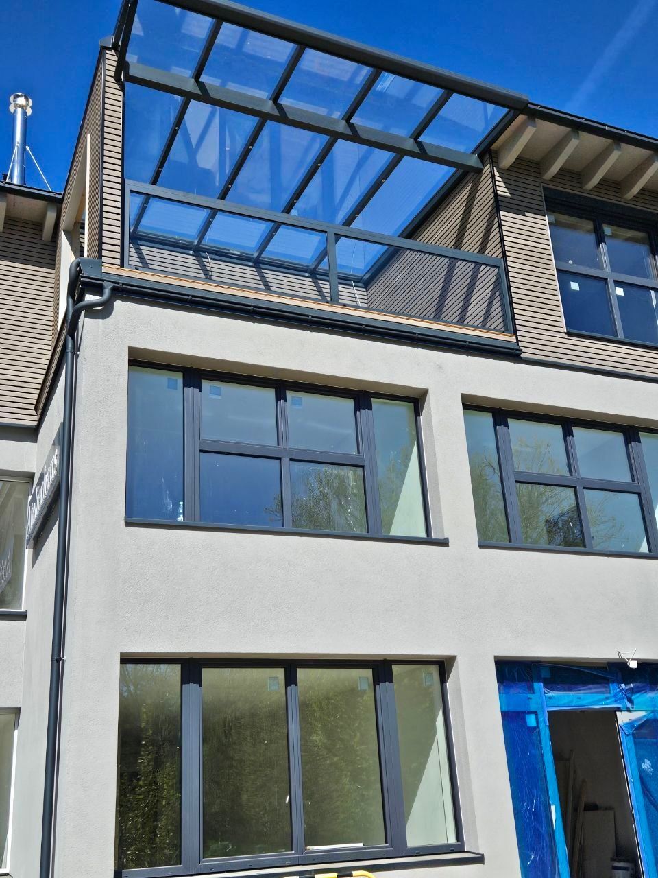 dsh-alu-ueberdachungen-großweitzschen-terrassenueberdachung-carports-markisen-beschattung-wintergarten-referenz-balkonbau-balkonüberdachung-alu-sonderform-garten-und-landchaftsbau-wegebau-pflastern-zaun-und-torbau-dresden-leipzig-chemnitz-in der nähe