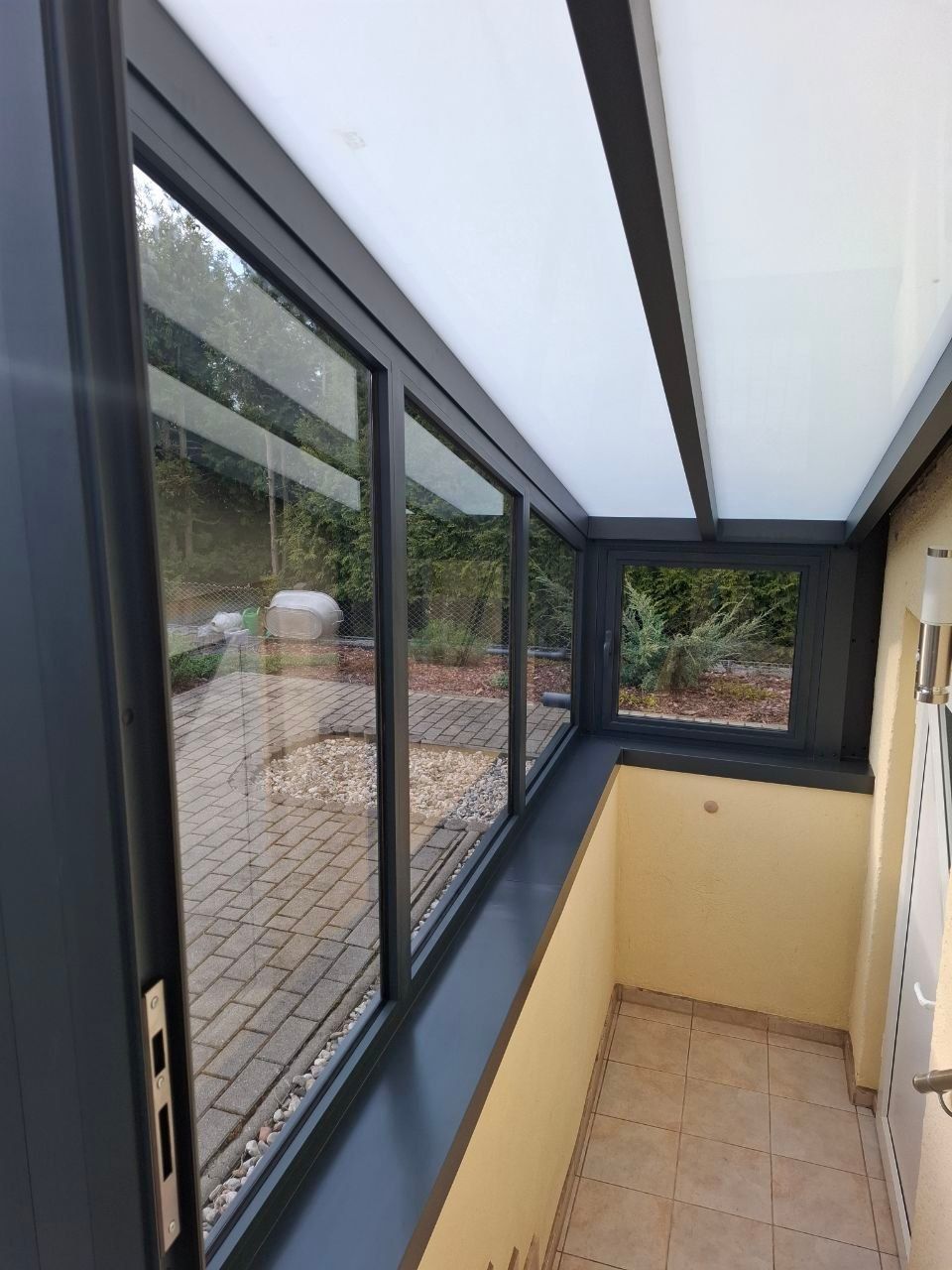 dsh-alu-ueberdachungen-großweitzschen-terrassenueberdachung-carports-markisen-beschattung-wintergarten-referenz-balkonbau-balkonüberdachung-alu-sonderform-garten-und-landchaftsbau-wegebau-pflastern-zaun-und-torbau-dresden-leipzig-chemnitz-in der nähe