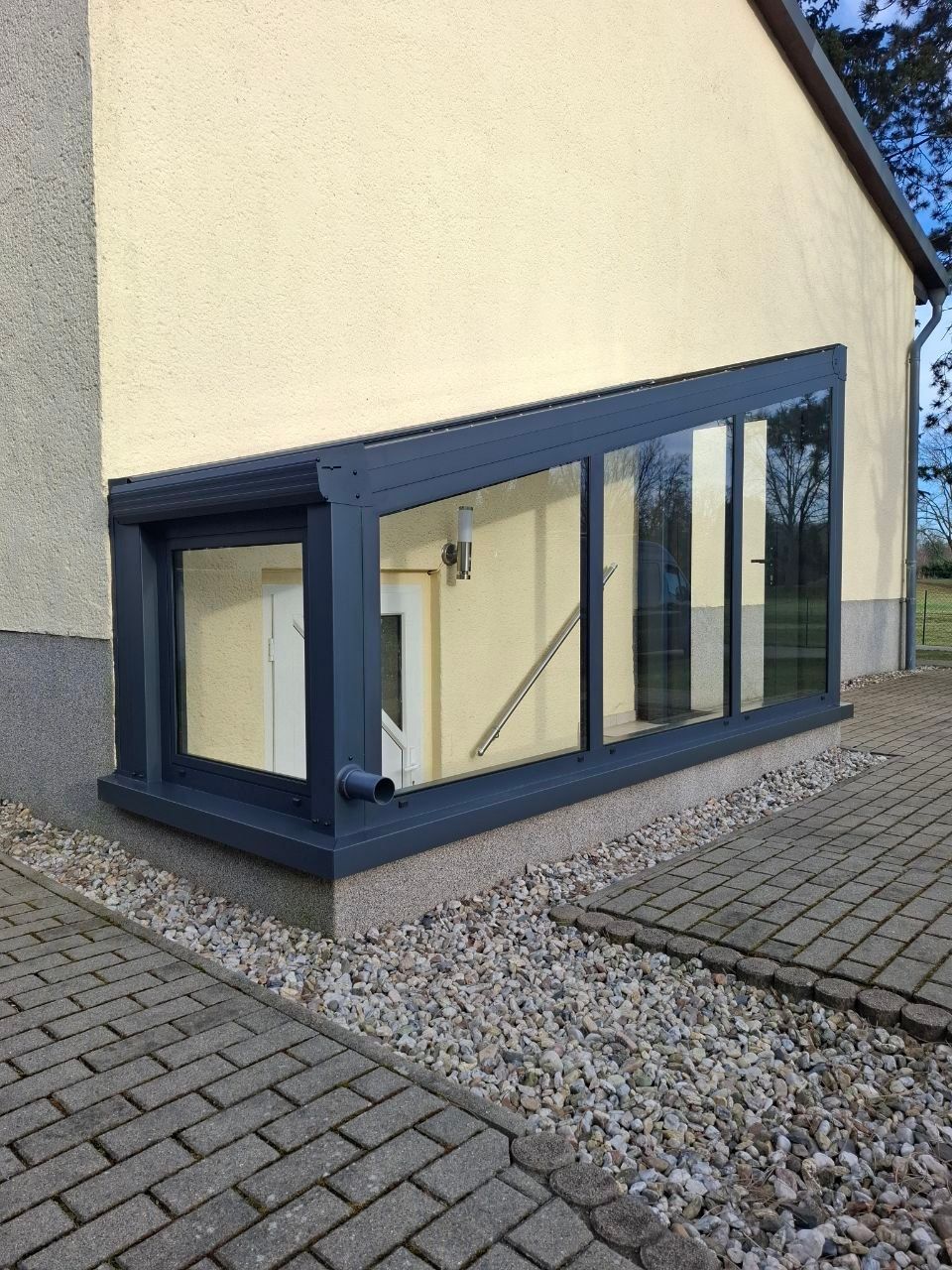 dsh-alu-ueberdachungen-großweitzschen-terrassenueberdachung-carports-markisen-beschattung-wintergarten-referenz-balkonbau-balkonüberdachung-alu-sonderform-garten-und-landchaftsbau-wegebau-pflastern-zaun-und-torbau-dresden-leipzig-chemnitz-in der nähe