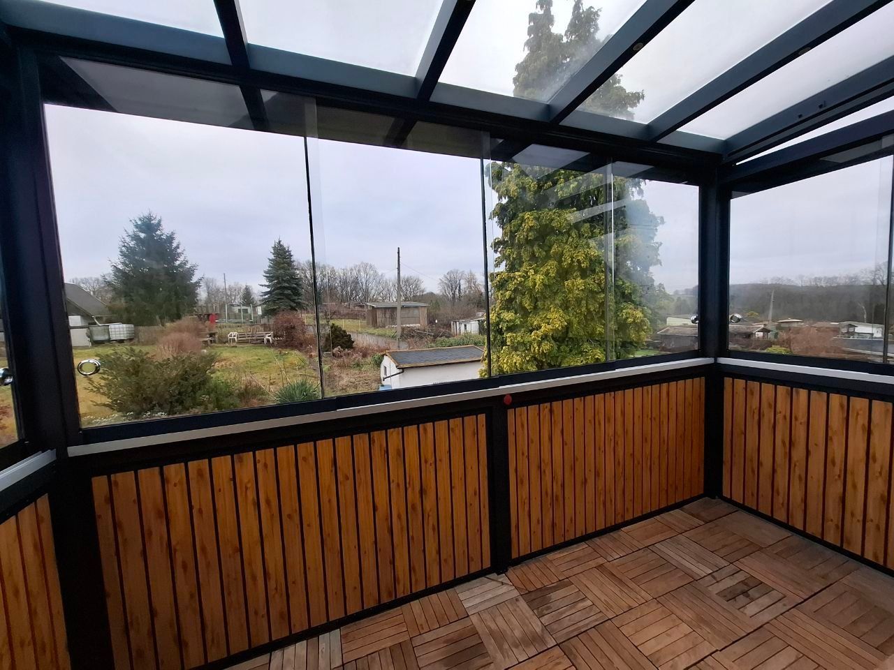 dsh-alu-ueberdachungen-großweitzschen-terrassenueberdachung-carports-markisen-beschattung-wintergarten-referenz-balkonbau-balkonüberdachung-alu-sonderform-garten-und-landchaftsbau-wegebau-pflastern-zaun-und-torbau-dresden-leipzig-chemnitz-in der nähe