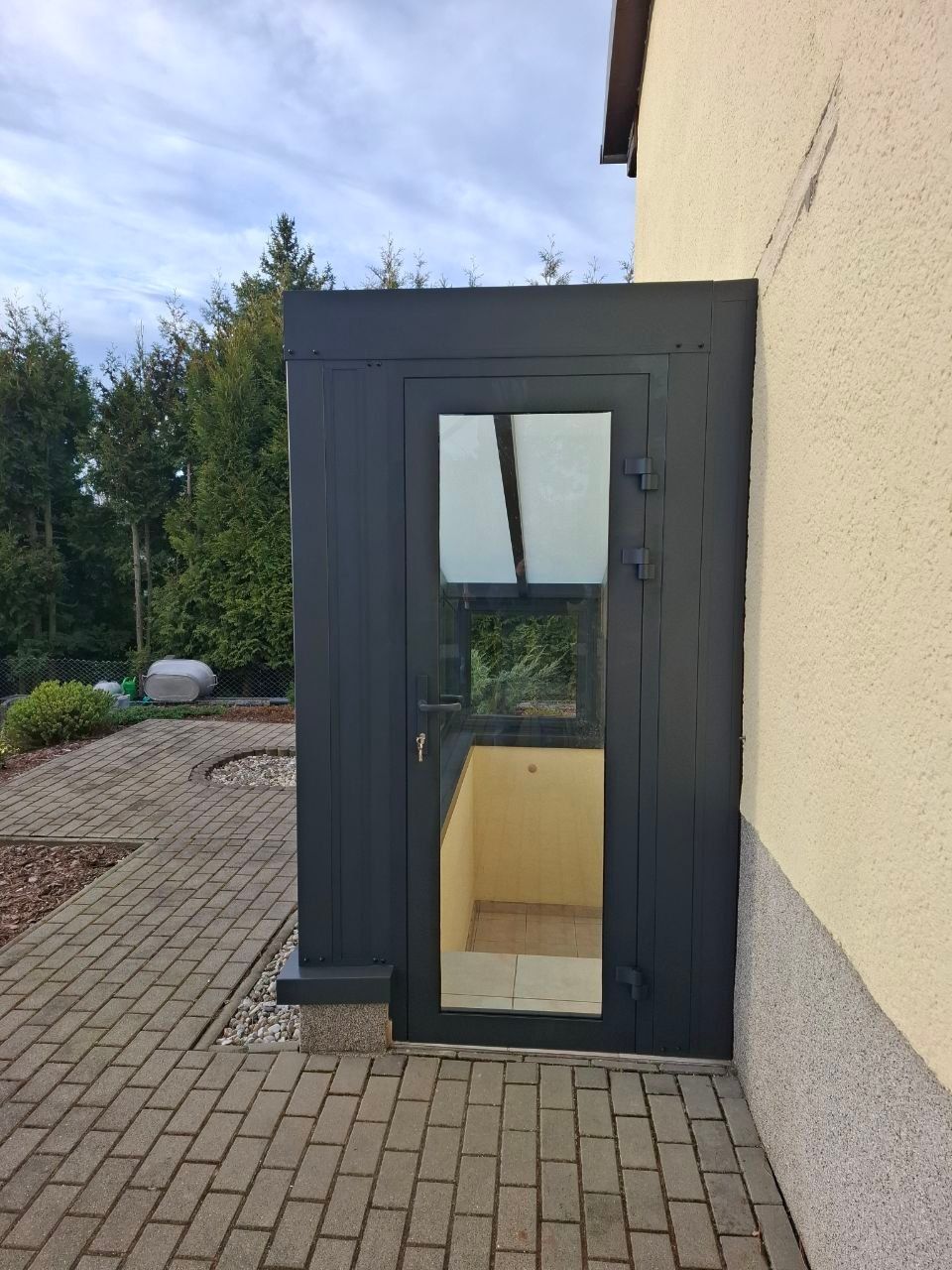 dsh-alu-ueberdachungen-großweitzschen-terrassenueberdachung-carports-markisen-beschattung-wintergarten-referenz-balkonbau-balkonüberdachung-alu-sonderform-garten-und-landchaftsbau-wegebau-pflastern-zaun-und-torbau-dresden-leipzig-chemnitz-in der nähe