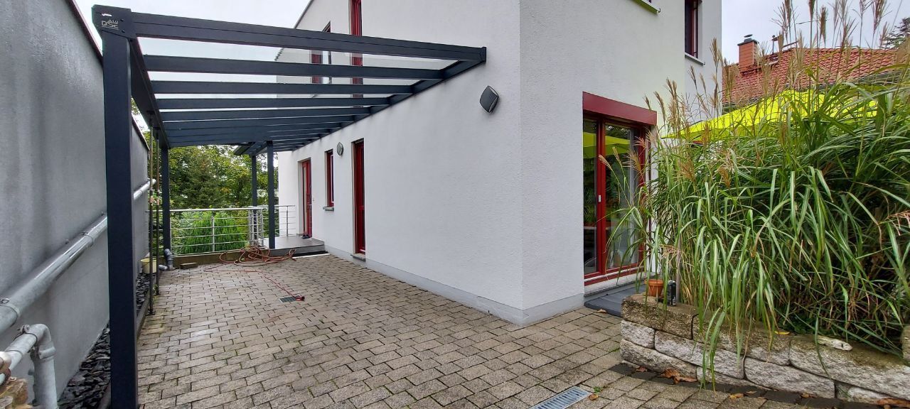 dsh-alu-ueberdachungen-großweitzschen-terrassenueberdachung-carports-markisen-beschattung-wintergarten-referenz-balkonbau-balkonüberdachung-alu-sonderform-garten-und-landchaftsbau-wegebau-pflastern-zaun-und-torbau-dresden-leipzig-chemnitz-in der nähe
