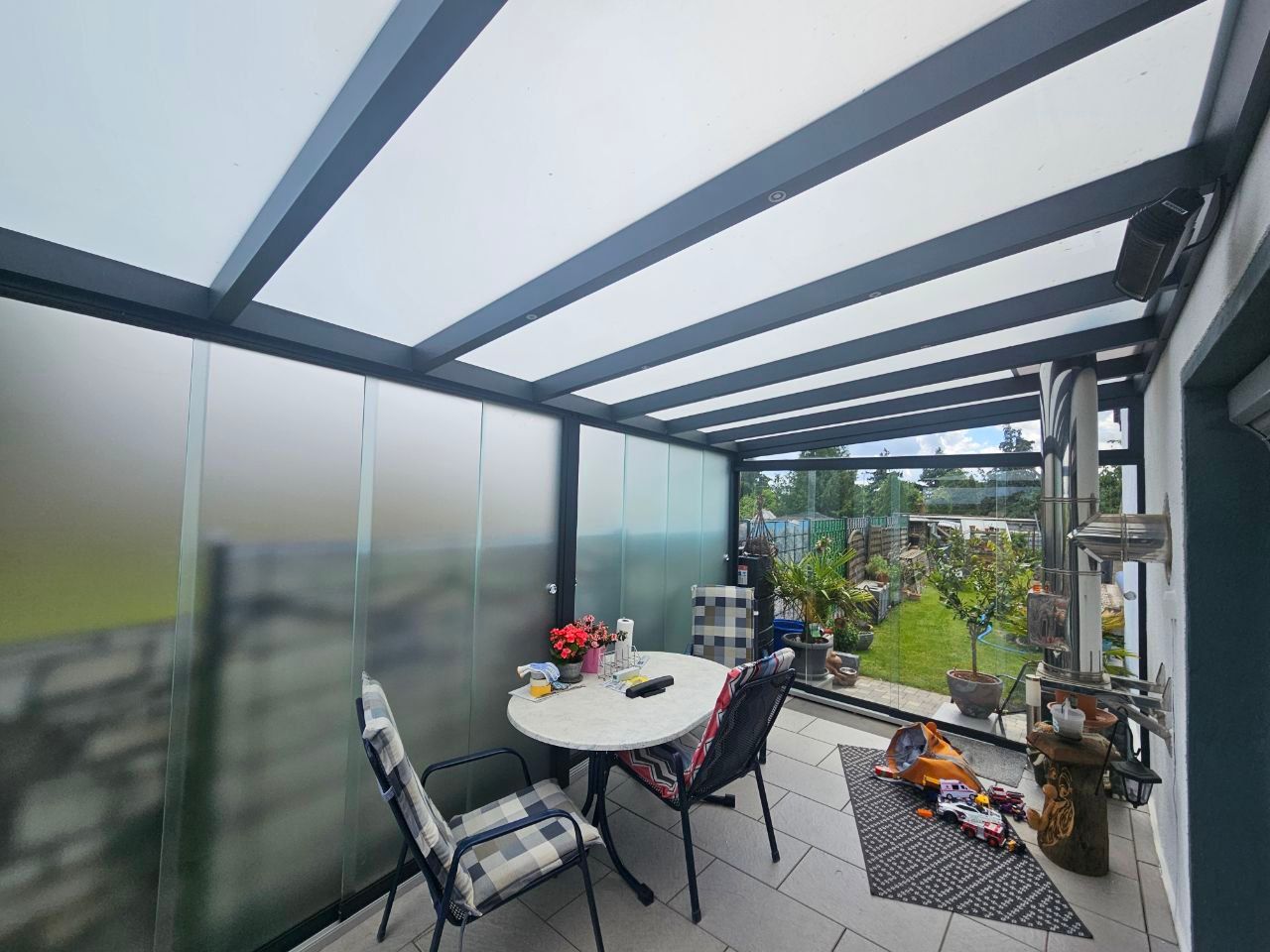 dsh-alu-ueberdachungen-großweitzschen-terrassenueberdachung-carports-markisen-beschattung-wintergarten-referenz-balkonbau-balkonüberdachung-alu-sonderform-garten-und-landchaftsbau-wegebau-pflastern-zaun-und-torbau-dresden-leipzig-chemnitz-döbeln-in der nähe
