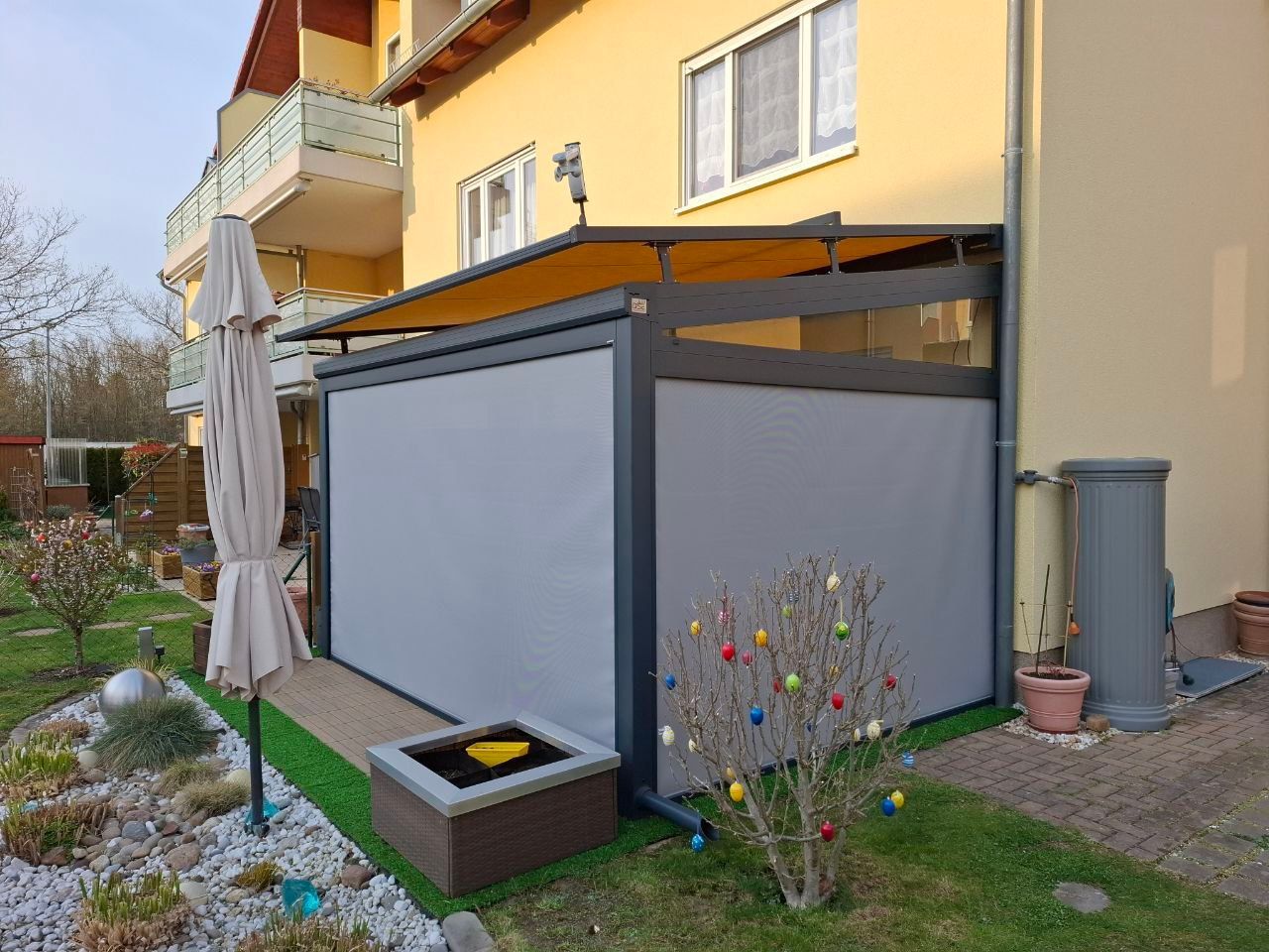 dsh-alu-ueberdachungen-großweitzschen-terrassenueberdachung-carports-markisen-beschattung-wintergarten-referenz-balkonbau-balkonüberdachung-alu-sonderform-garten-und-landchaftsbau-wegebau-pflastern-zaun-und-torbau-dresden-leipzig-chemnitz-in der nähe