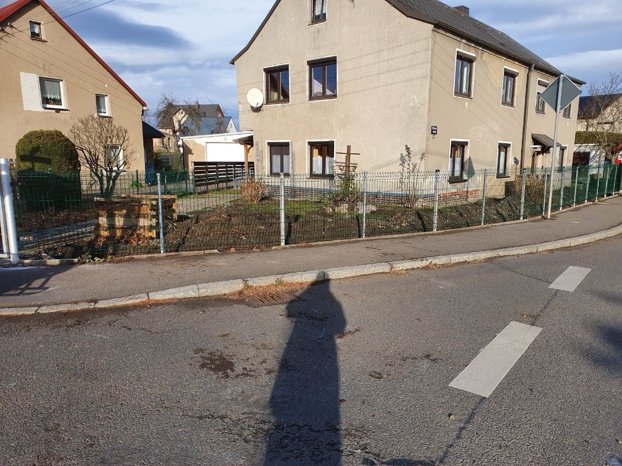 dsh-alu-ueberdachungen-großweitzschen-terrassenueberdachung-carports-markisen-beschattung-wintergarten-referenz-balkonbau-balkonüberdachung-alu-sonderform-garten-und-landchaftsbau-wegebau-pflastern-zaun-und-torbau-dresden-leipzig-chemnitz-döbeln-in der nähe