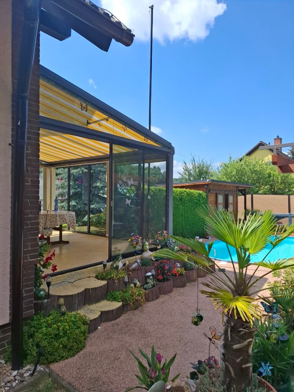 dsh-alu-ueberdachungen-großweitzschen-terrassenueberdachung-carports-markisen-beschattung-wintergarten-referenz-balkonbau-balkonüberdachung-alu-sonderform-garten-und-landchaftsbau-wegebau-pflastern-zaun-und-torbau-dresden-leipzig-chemnitz-in der nähe