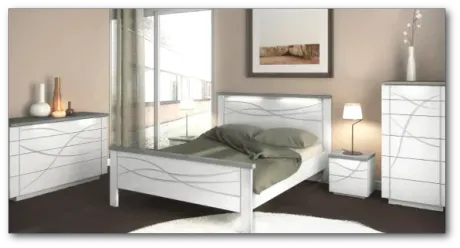 Chambre à coucher moderne de couleur blanche