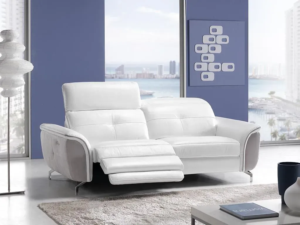 Canapé de relaxation en cuir blanc