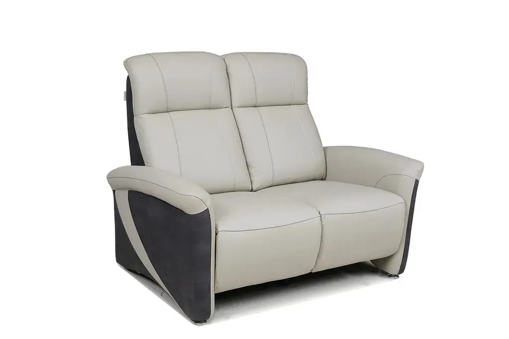 Canapé avec haut dossier de couleur blanc