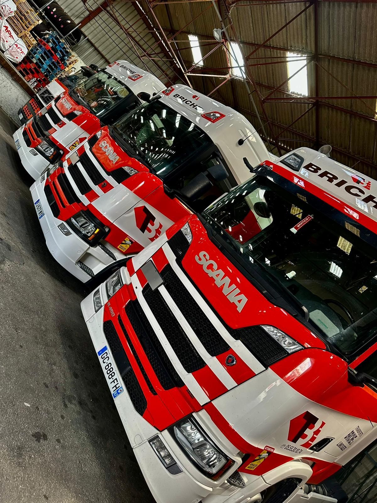 Véhicules dans le dépôt