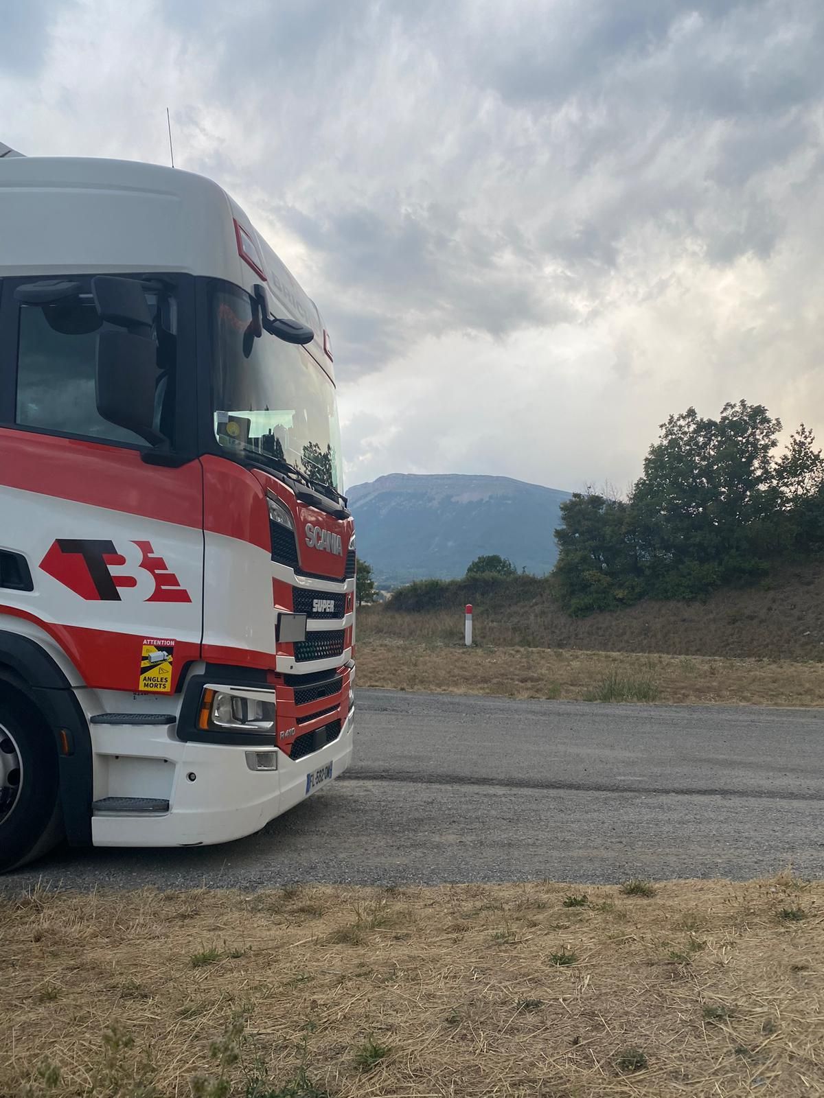 Poids lourd et montagne