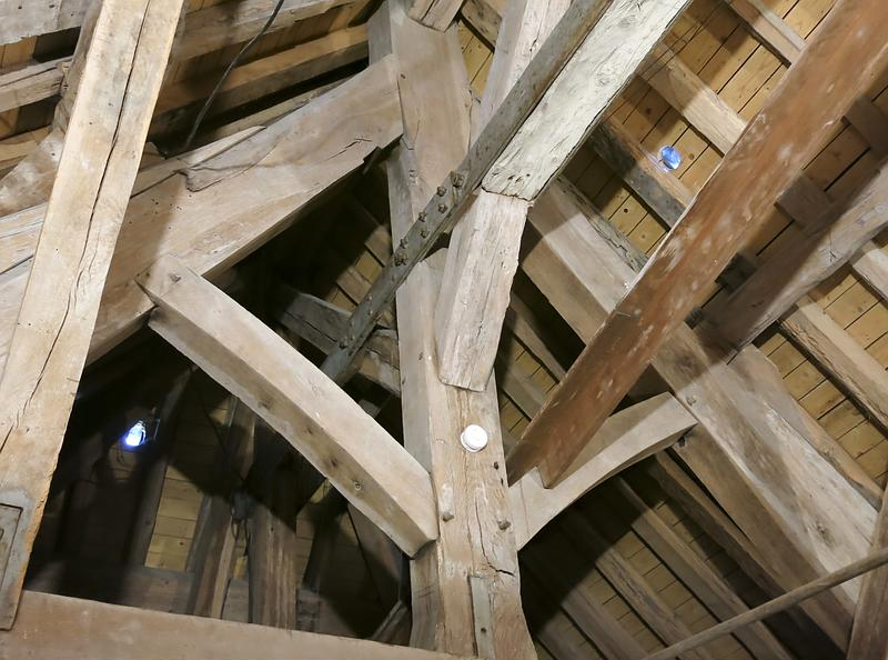 Charpente traditionnelle en bois pour une maison individuelle