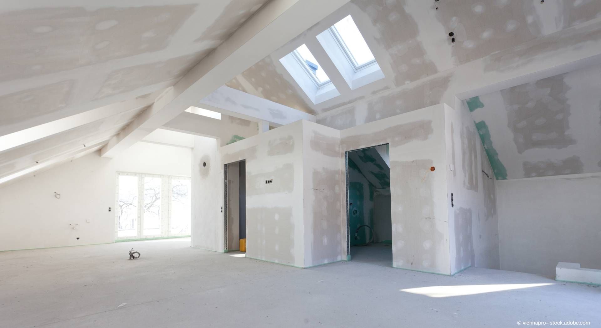 Ein Zimmer im Dachgeschoss welches renoviert wird