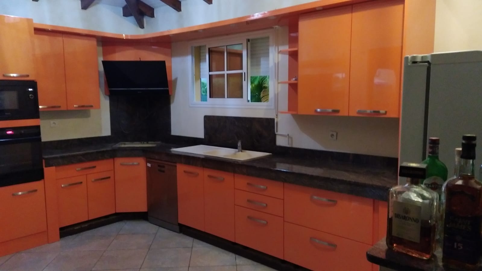 Cuisine en PVC laqué