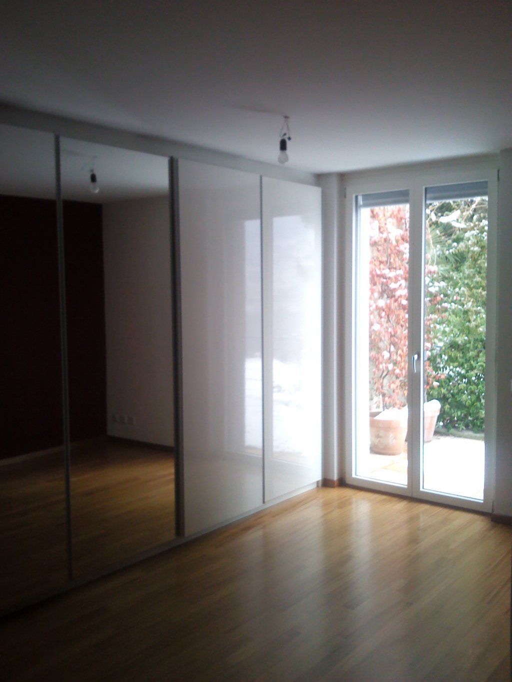 armadio scorrevole a 6 ante - 2 centrali con specchio