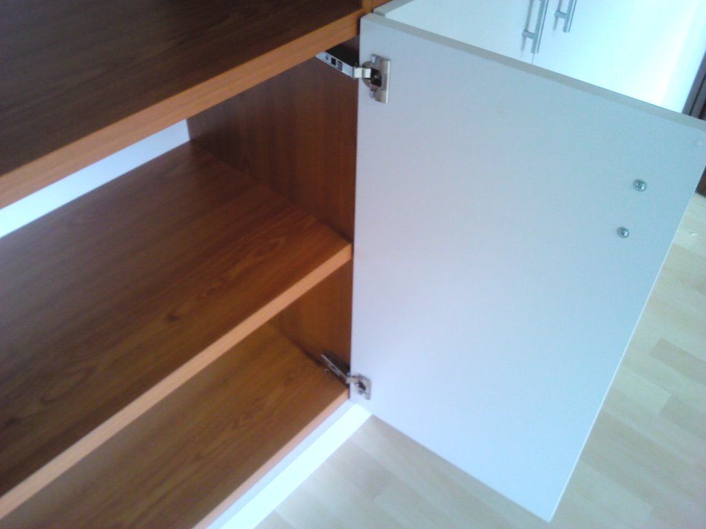 arredo con parte centrale a vista (dettaglio)