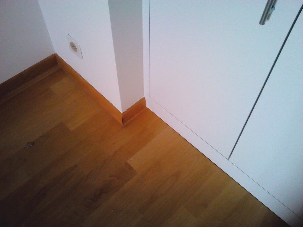 arredo con parte centrale a vista (dettaglio)