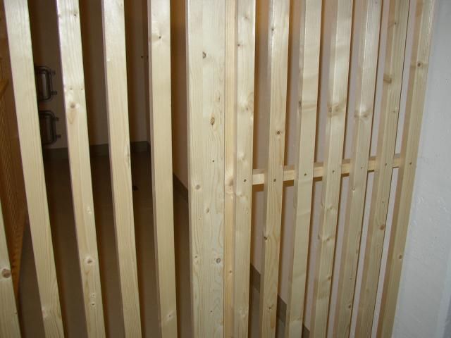 separazioni cantina in legno di abete