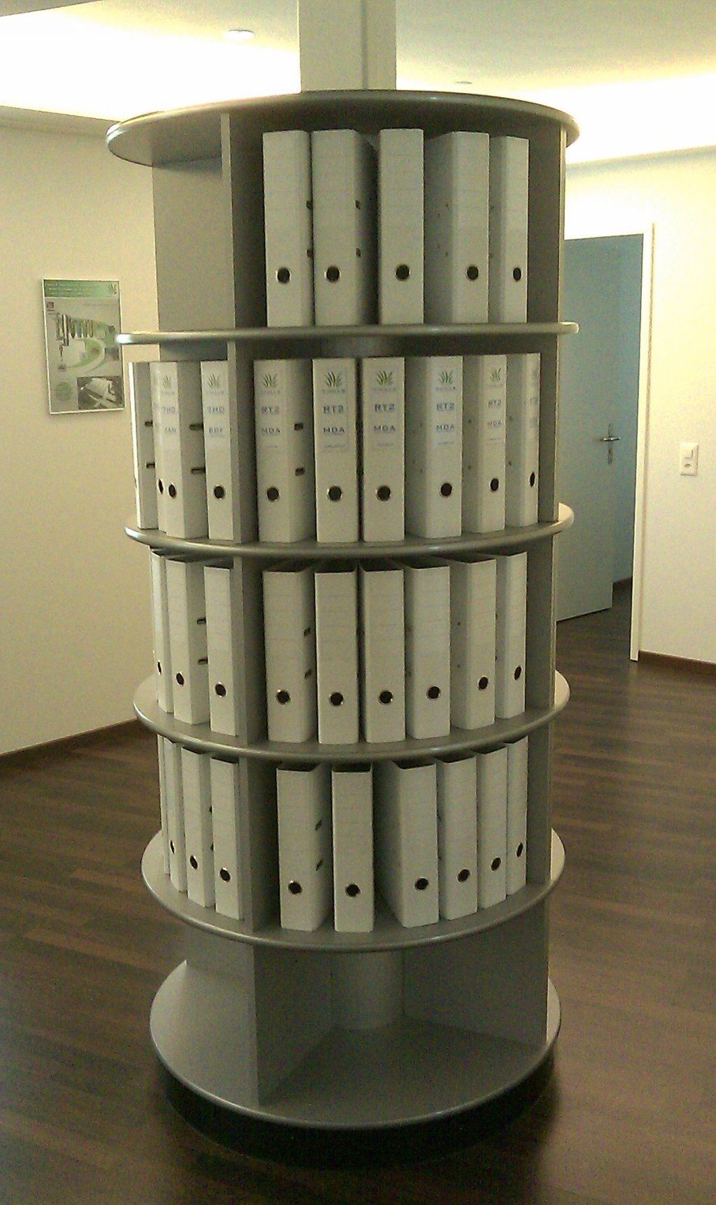 mobile ufficio rotondo per classeur, rivestimento colonna portante - di nostra produzione