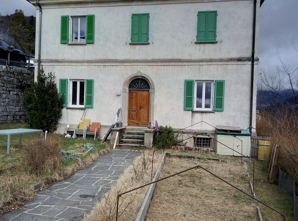 finestre in PVC - Casa parrocchiale Bidogno