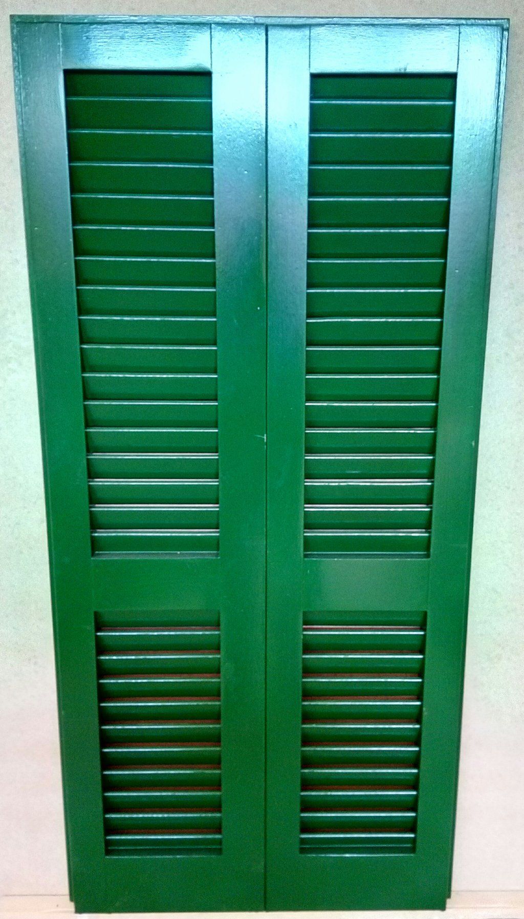 Persiana a 2 ante, lamelle fisse, in legno di rovere 1