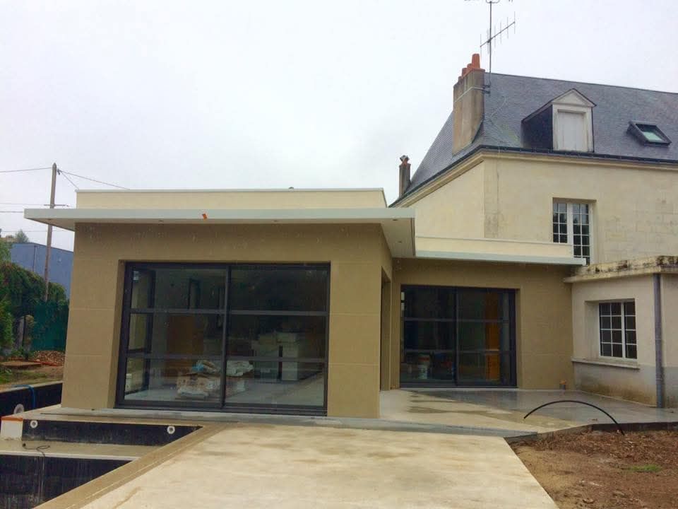 Création d'une extension contemporaine